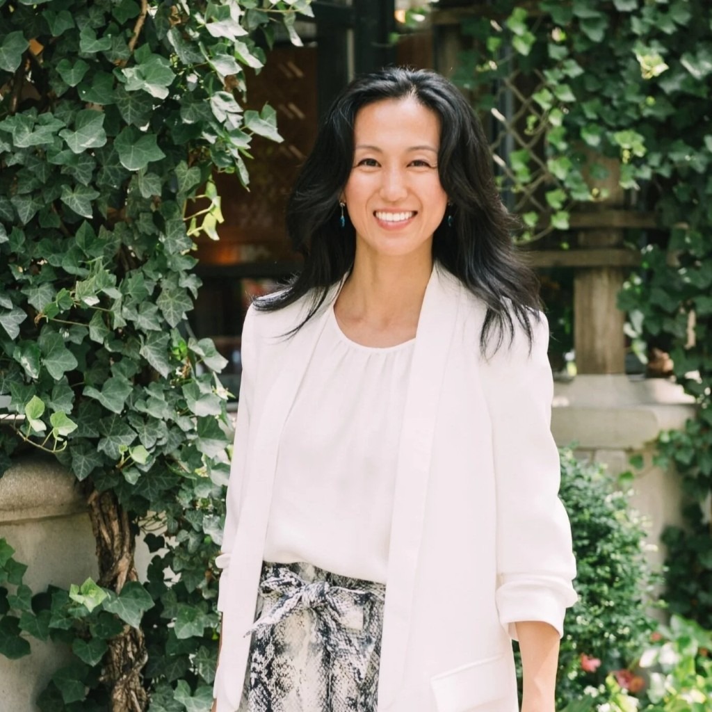 Yimin Ge — Wonderstreet Yimin Ge — Shanghai-born Mandarin-speaking real estate agent NYC and founder of Wonderstreet